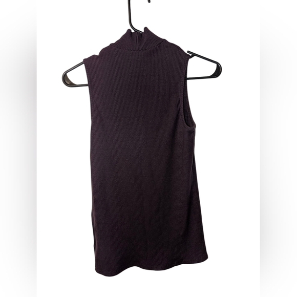 Athleta Industry Tank - Picture 3 of 4